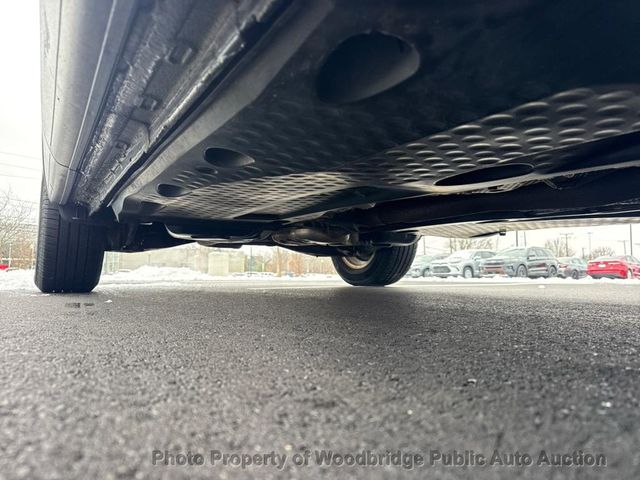 2017 Volkswagen Tiguan S 4 Motion - 22957655 - 17