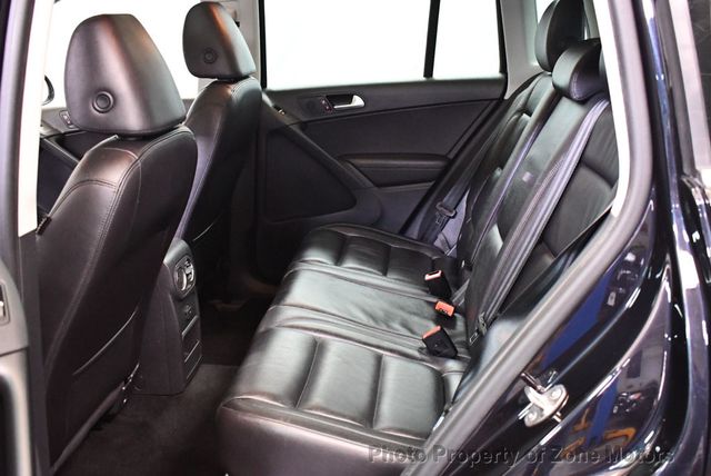 2017 Volkswagen Tiguan SPORT - 22381527 - 10