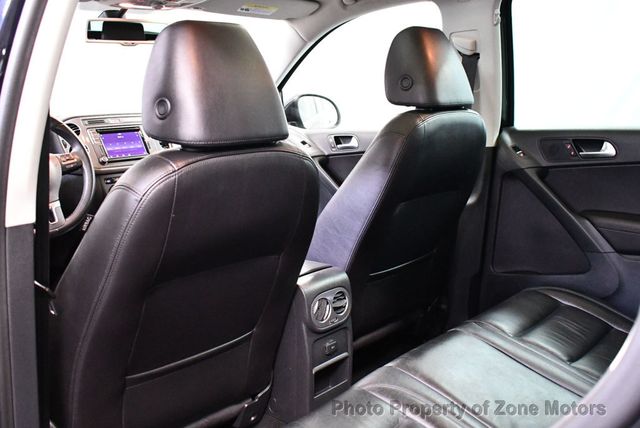 2017 Volkswagen Tiguan SPORT - 22381527 - 12