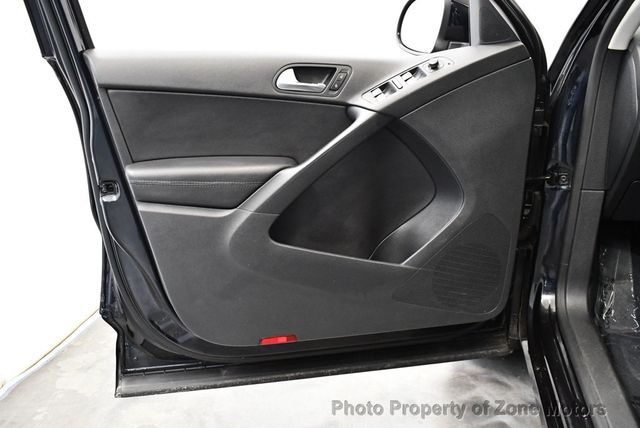 2017 Volkswagen Tiguan SPORT - 22381527 - 43