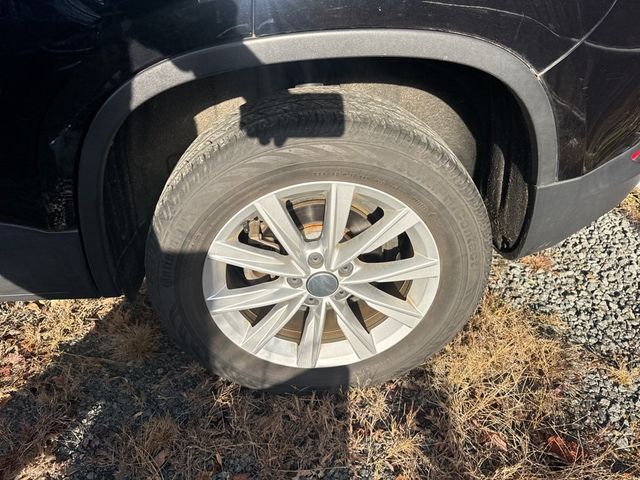 2017 Volkswagen Tiguan Limited 2.0T - 22952196 - 21