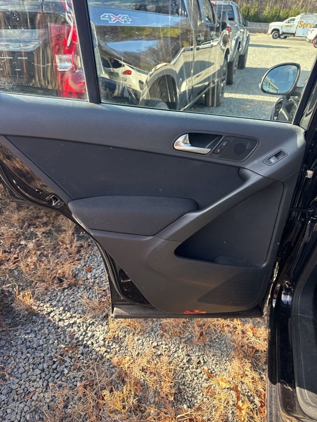 2017 Volkswagen Tiguan Limited 2.0T - 22952196 - 7