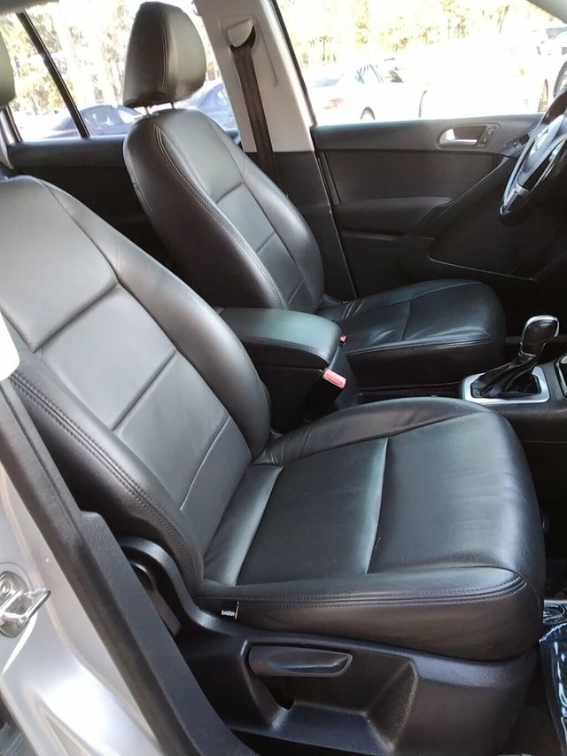 2017 Volkswagen Tiguan Limited 2.0T FWD - 22975977 - 9