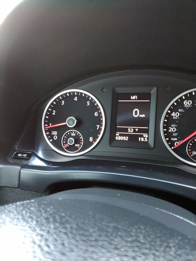 2017 Volkswagen Tiguan Limited 2.0T FWD - 22975977 - 10