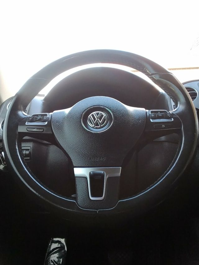 2017 Volkswagen Tiguan Limited 2.0T FWD - 22975977 - 11