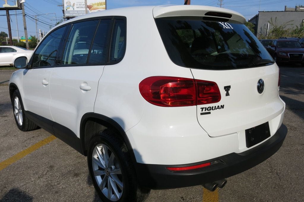 2017 Volkswagen Tiguan Limited S photo 3