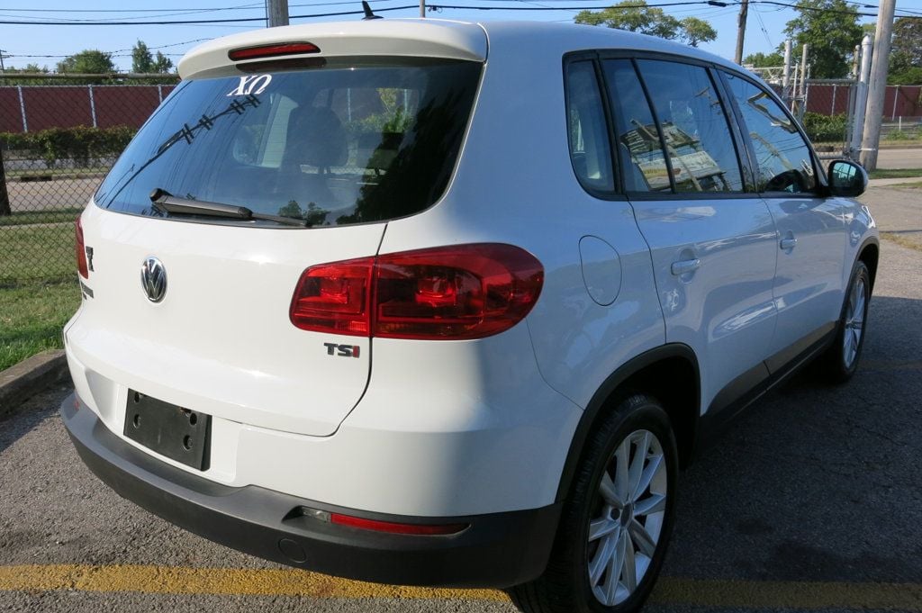 2017 Volkswagen Tiguan Limited S photo 4