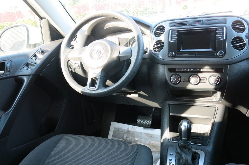 2017 Volkswagen Tiguan Limited S photo 52