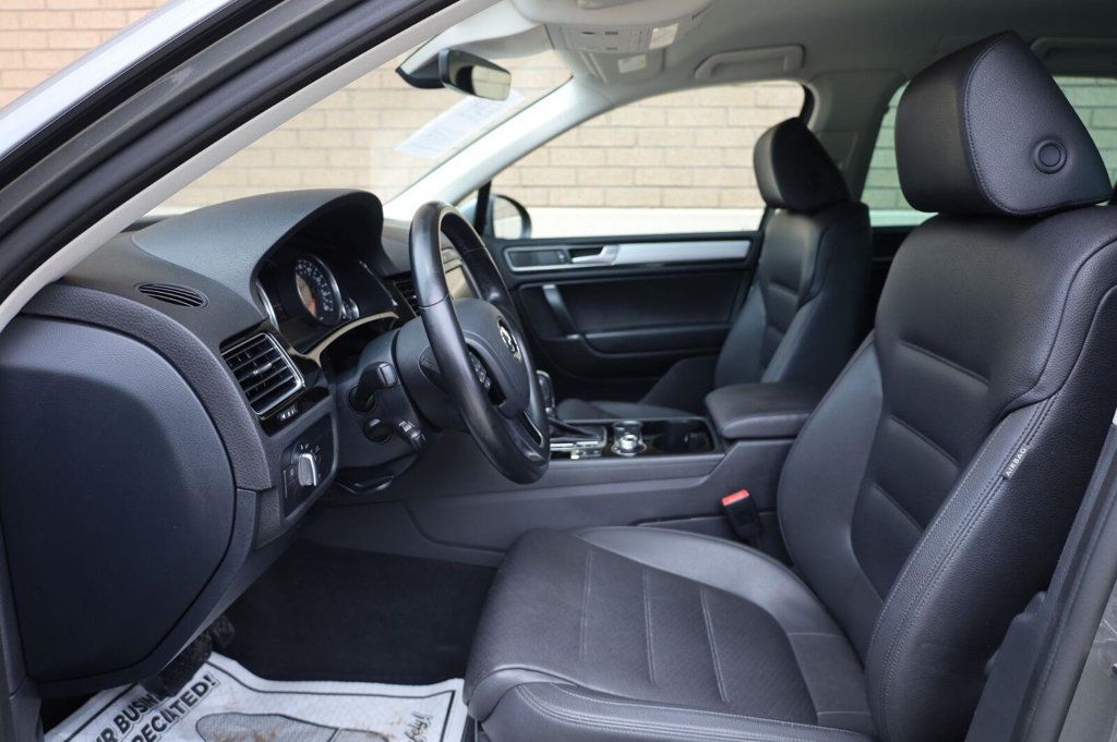 Volkswagen Touareg photo 14