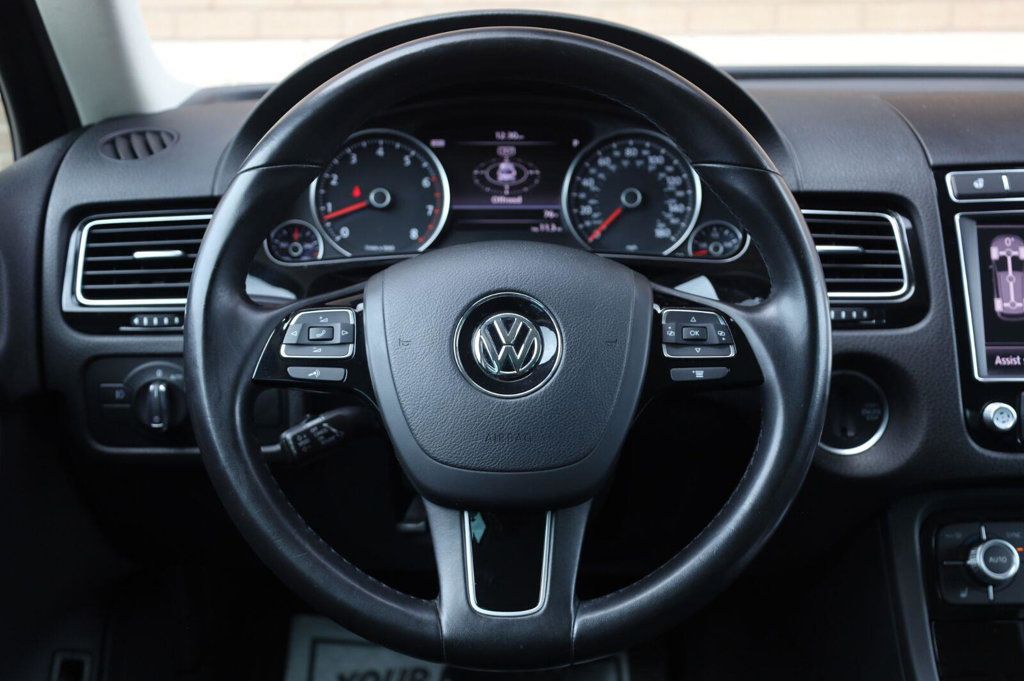 Volkswagen Touareg photo 28