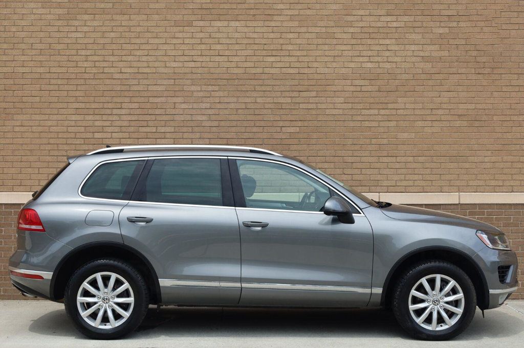 Volkswagen Touareg photo 3