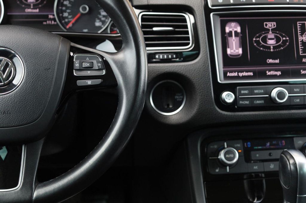 Volkswagen Touareg photo 30