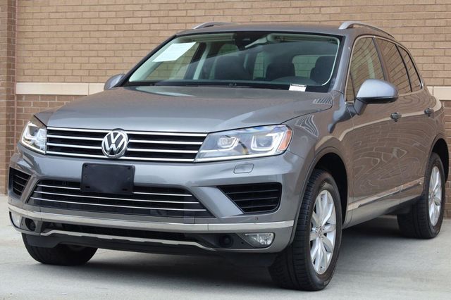2017 Volkswagen Touareg Sport w/Technology - 23062698 - 4