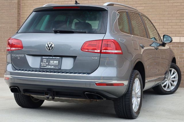 2017 Volkswagen Touareg Sport w/Technology - 23062698 - 8