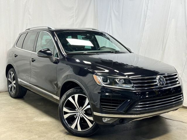 2017 Volkswagen Touareg V6 Wolfsburg Edition - 23055399 - 1