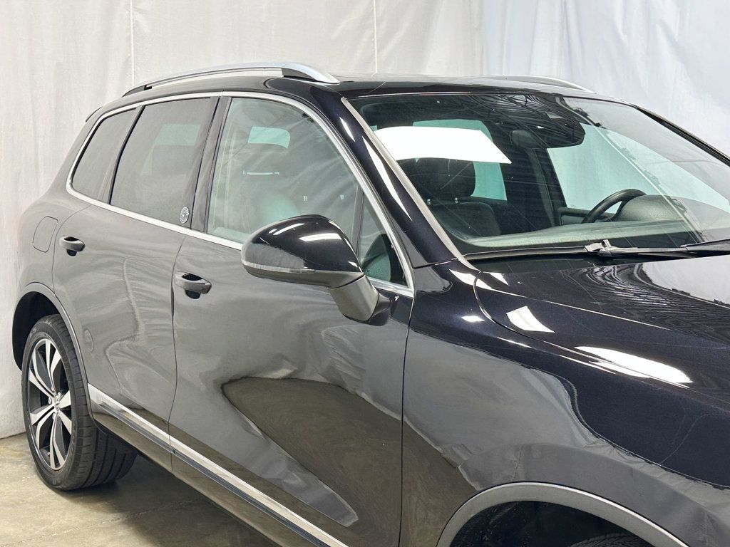 2017 Volkswagen Touareg V6 Wolfsburg Edition - 23055399 - 3