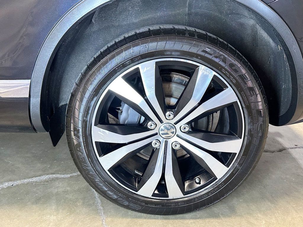 2017 Volkswagen Touareg V6 Wolfsburg Edition - 23055399 - 44