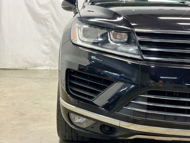 2017 Volkswagen Touareg V6 Wolfsburg Edition - 23055399 - 5