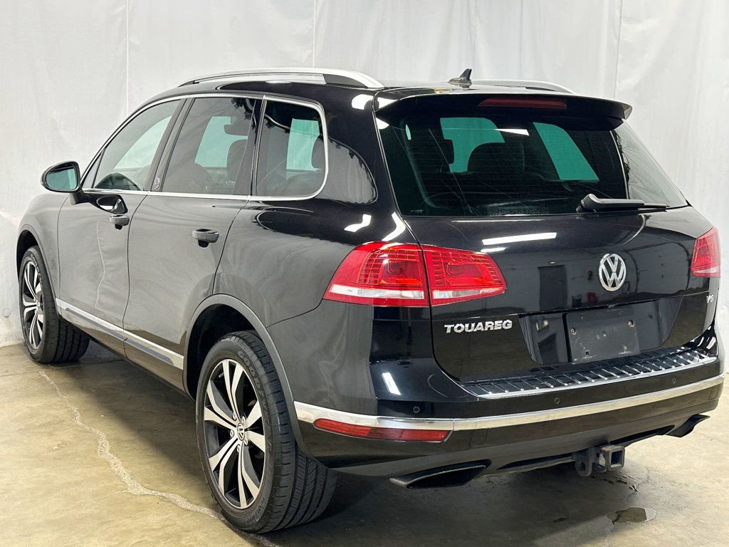 2017 Volkswagen Touareg V6 Wolfsburg Edition - 23055399 - 8