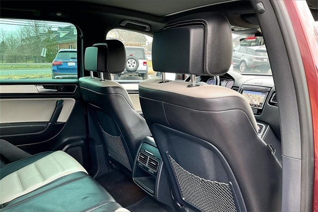 2017 Volkswagen Touareg V6 Wolfsburg Edition - 22970131 - 14