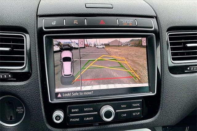 2017 Volkswagen Touareg V6 Wolfsburg Edition - 22970131 - 26