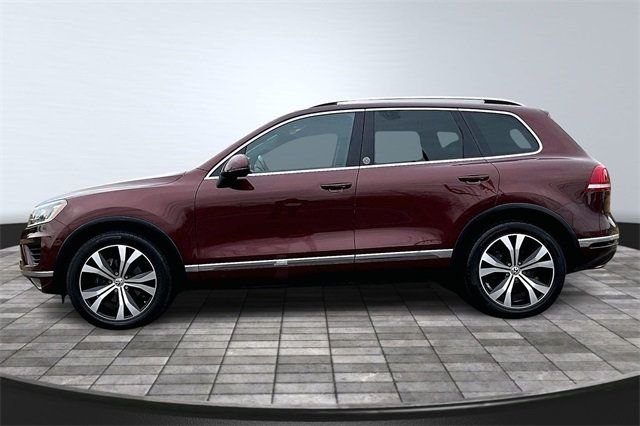 2017 Volkswagen Touareg V6 Wolfsburg Edition - 22970131 - 3