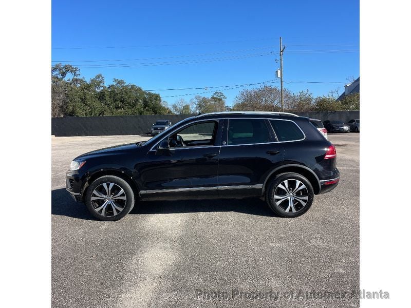 2017 Volkswagen Touareg Wolfsburg Edition - 22734215 - 13