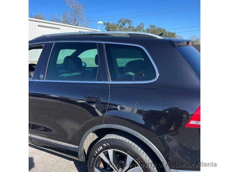 2017 Volkswagen Touareg Wolfsburg Edition - 22734215 - 14