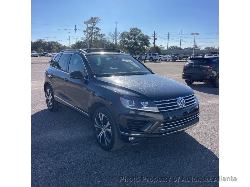 2017 Volkswagen Touareg Wolfsburg Edition - 22734215 - 1