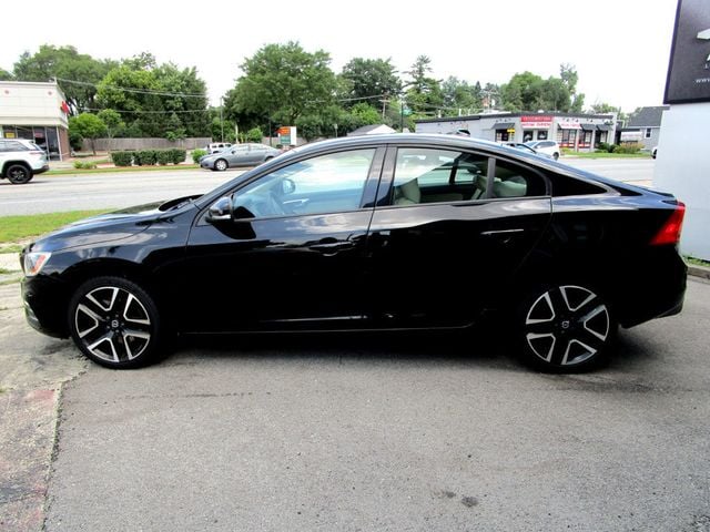 2017 Volvo S60 T5 AWD Dynamic - 23062135 - 9