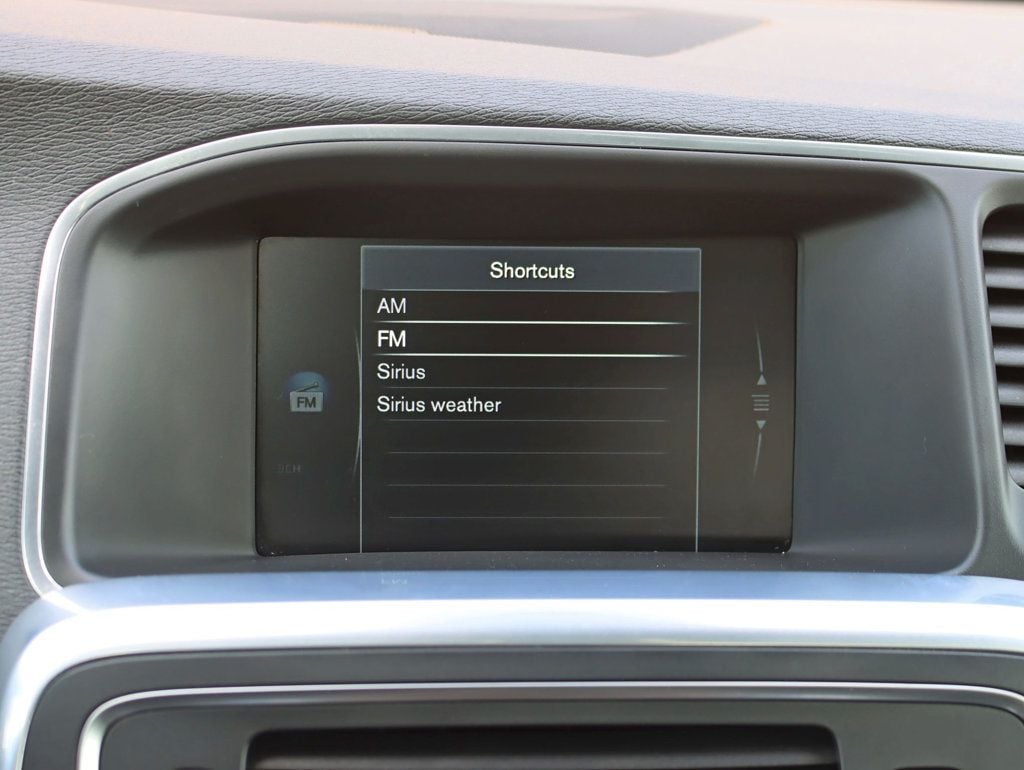 2017 Volvo S60 T5 AWD Inscription Platinum - 22979389 - 15