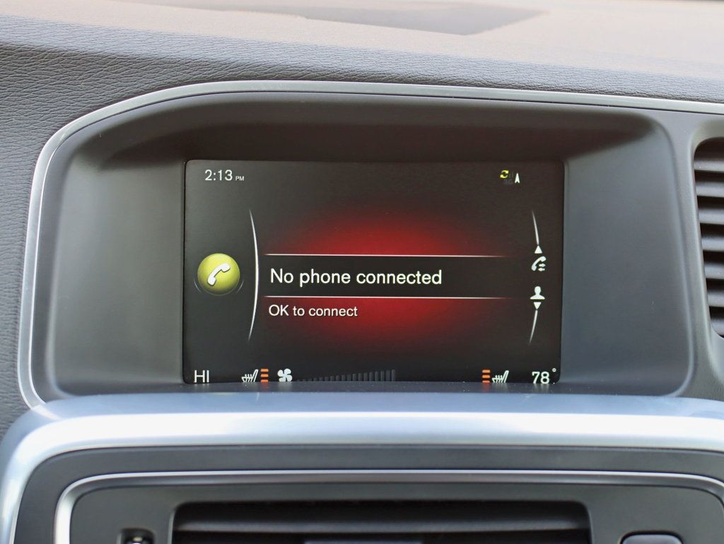 2017 Volvo S60 T5 AWD Inscription Platinum - 22979389 - 17