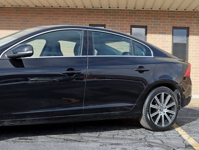2017 Volvo S60 T5 AWD Inscription Platinum - 22979389 - 1