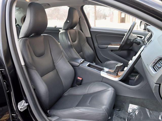 2017 Volvo S60 T5 AWD Inscription Platinum - 22979389 - 23