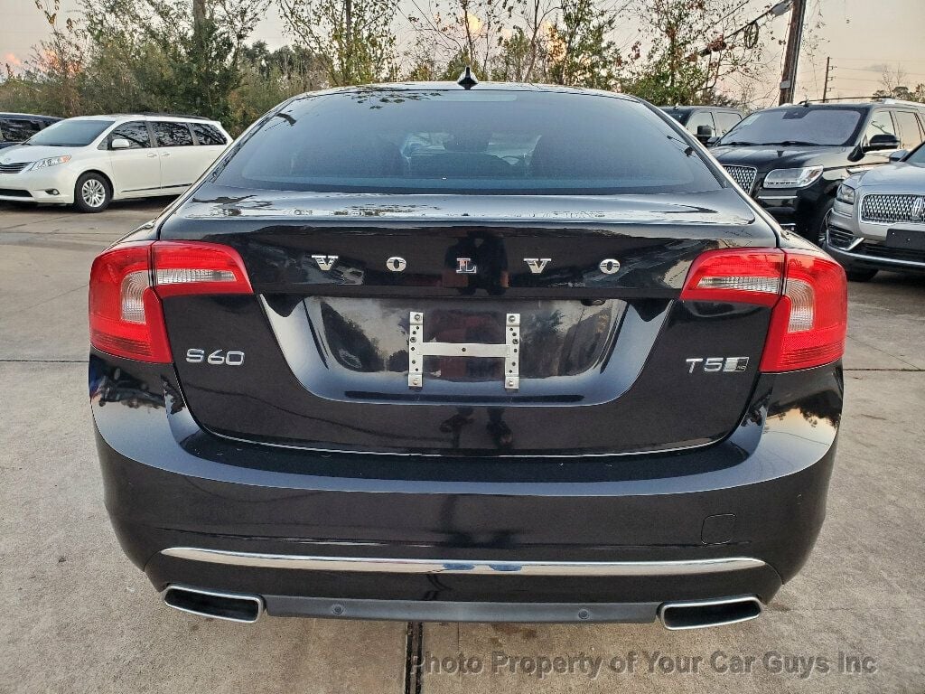 2017 Volvo S60 T5 Inscription AWD - 22727692 - 12