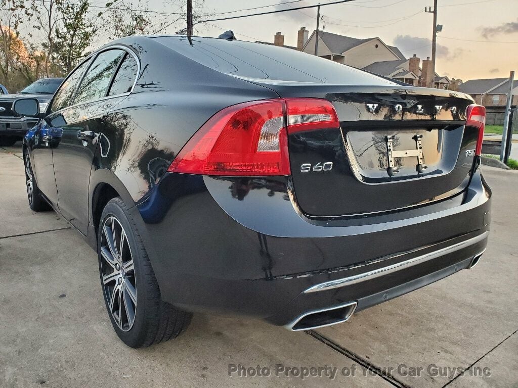 2017 Volvo S60 T5 Inscription AWD - 22727692 - 14