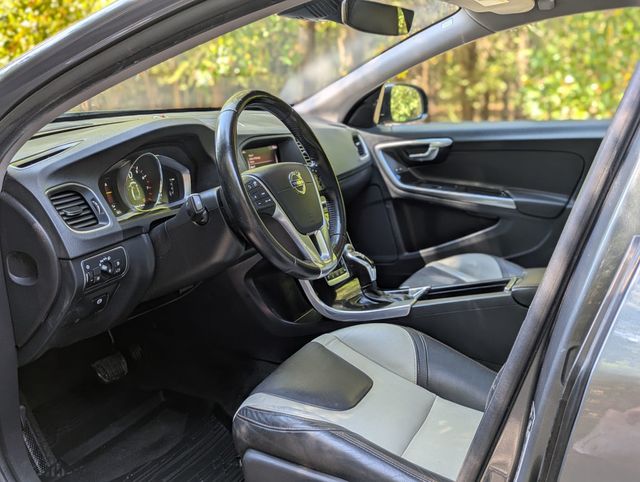 2017 Volvo S60 Cross Country Cross Country - 22914927 - 13