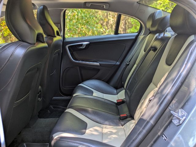 2017 Volvo S60 Cross Country Cross Country - 22914927 - 16