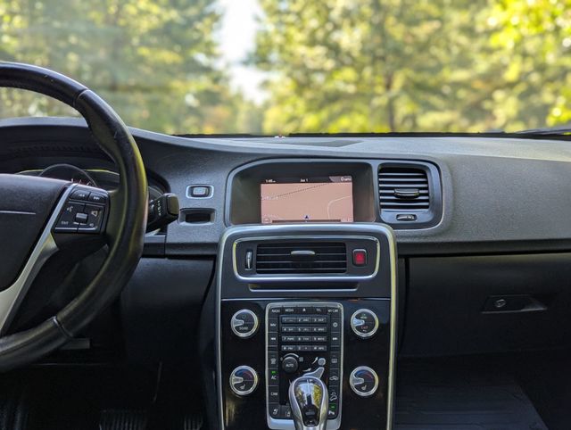 2017 Volvo S60 Cross Country Cross Country - 22914927 - 17