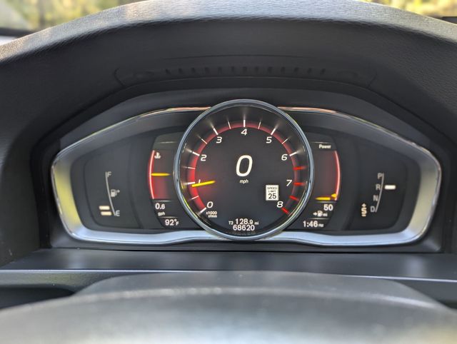 2017 Volvo S60 Cross Country Cross Country - 22914927 - 25