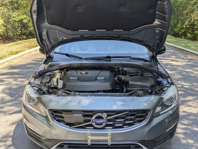 2017 Volvo S60 Cross Country Cross Country - 22914927 - 28