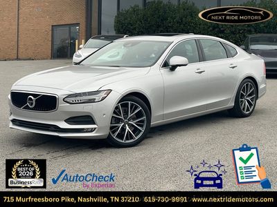 2017 Volvo S90
