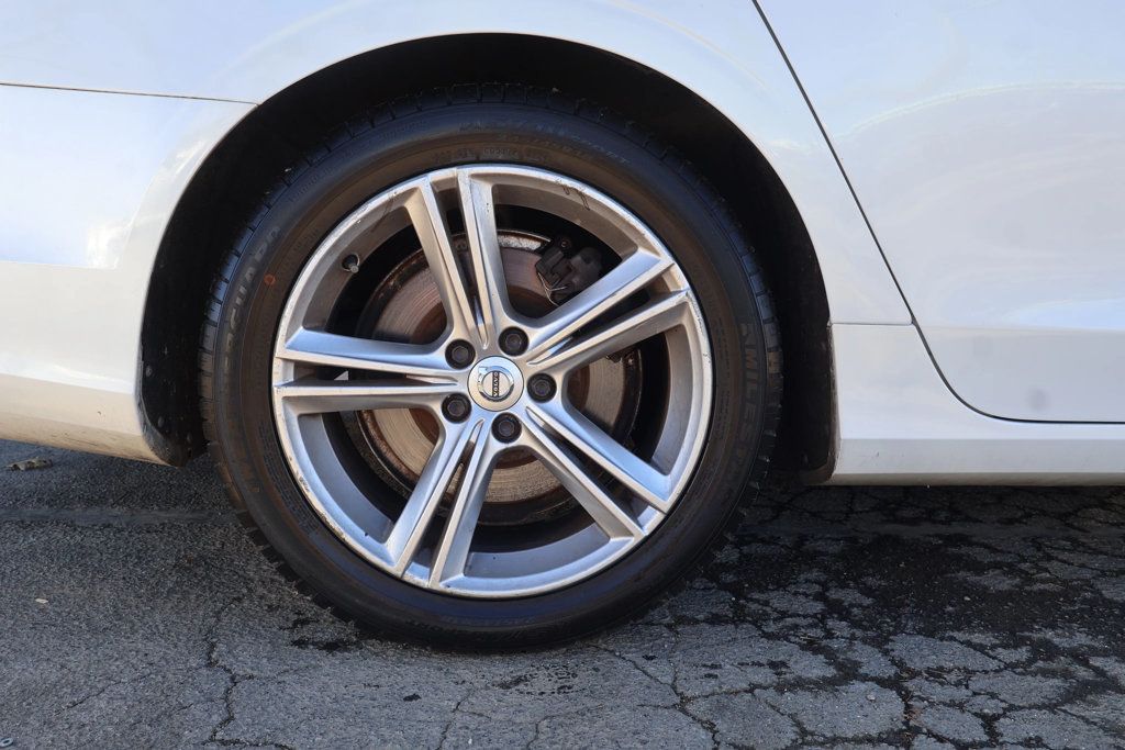 2017 Volvo S90 T5 FWD Momentum - 23015346 - 10