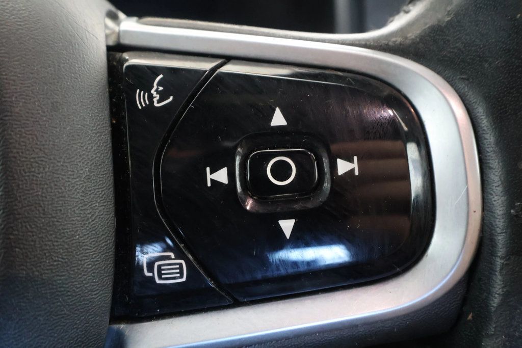 2017 Volvo S90 T5 FWD Momentum - 23015346 - 22