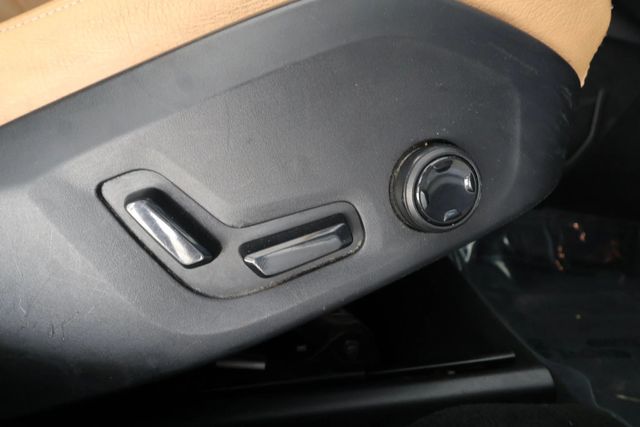 2017 Volvo S90 T5 FWD Momentum - 23015346 - 41