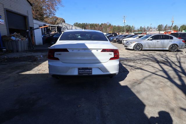 2017 Volvo S90 T5 FWD Momentum - 23015346 - 4