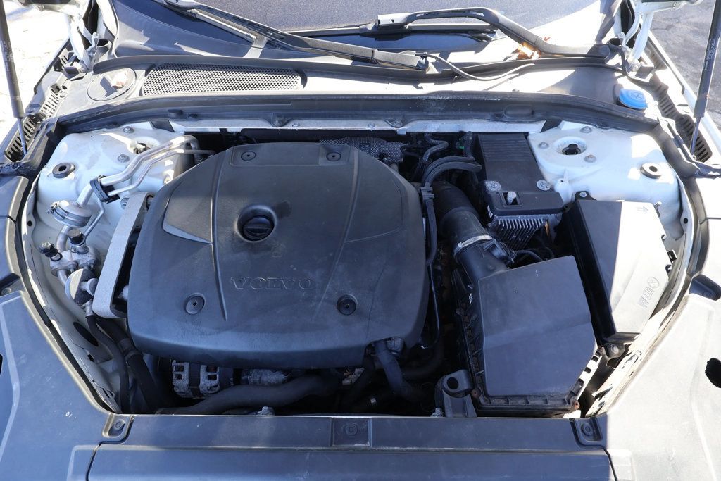 2017 Volvo S90 T5 FWD Momentum - 23015346 - 8