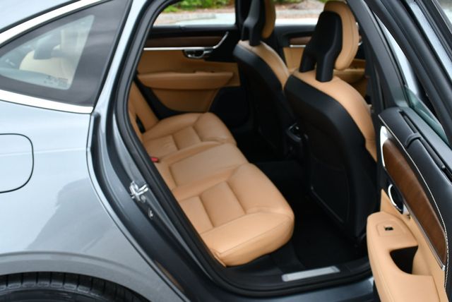 2017 Volvo S90 T6 AWD Inscription Sedan W/Vision, Climate &Convenience Packages - 23034725 - 18