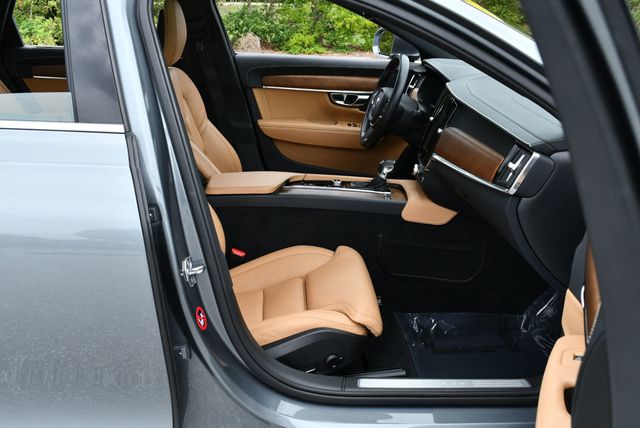 2017 Volvo S90 T6 AWD Inscription Sedan W/Vision, Climate &Convenience Packages - 23034725 - 47
