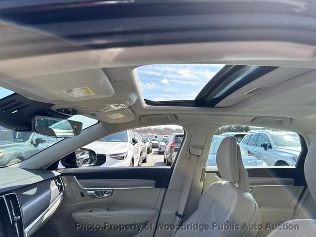 2017 Volvo S90 T6 AWD Momentum - 22999170 - 10